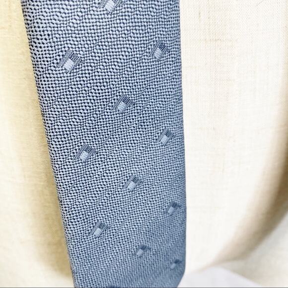 Vintage City Limits gray square pattern skinny 2" men's/unisex necktie - Picture 4 of 9